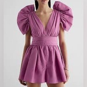 NWT Express Puff Sleeve V-Neck Romper in Orchid Purple - Size 12